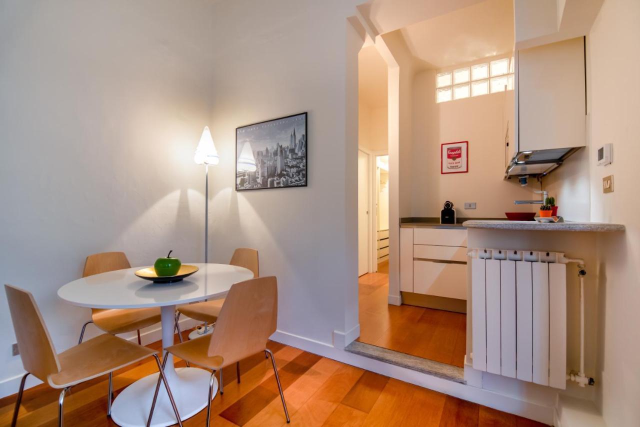 Ferienwohnung Easylife - Luminoso Bilocale In Zona Garibaldi Mailand Exterior foto