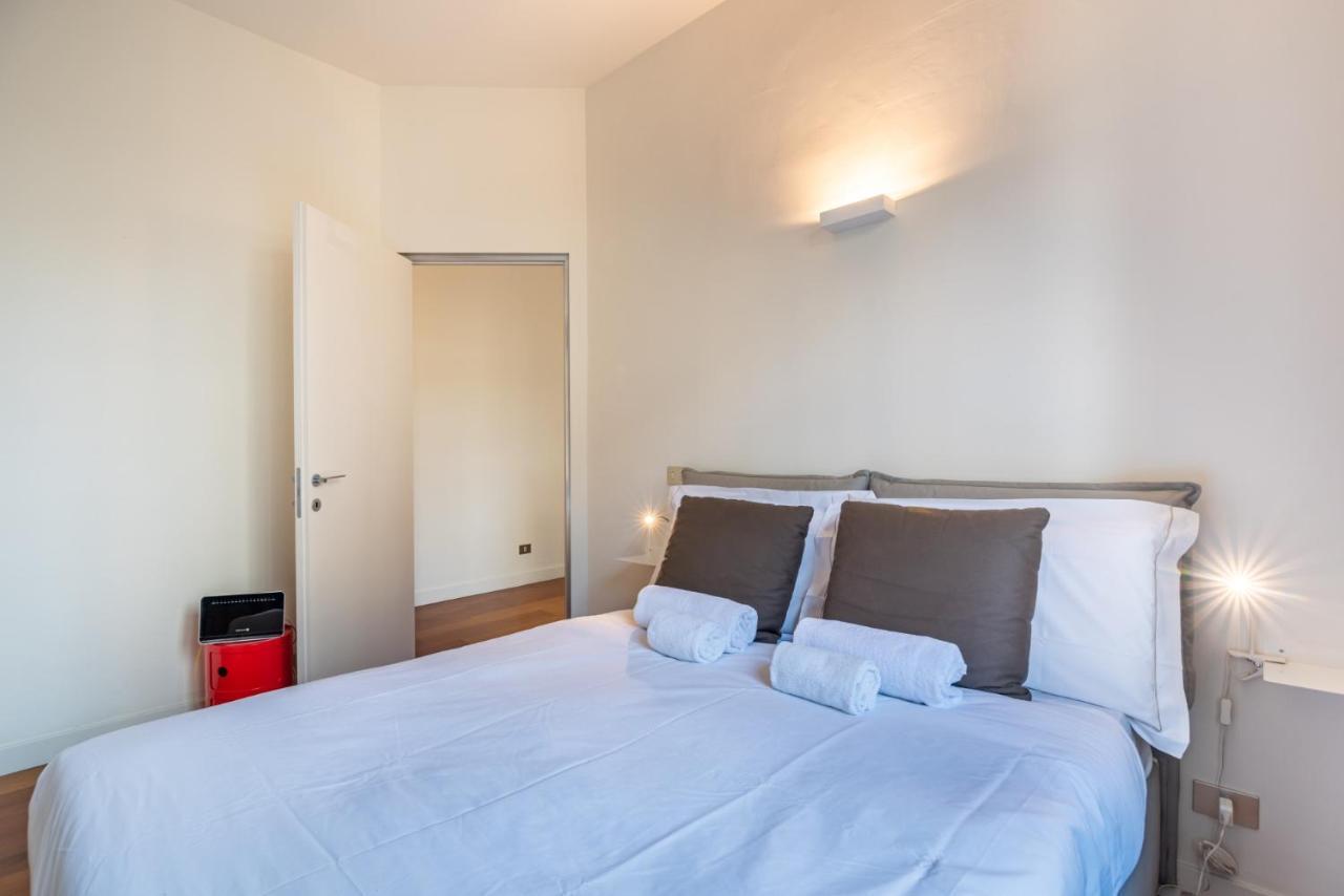Ferienwohnung Easylife - Luminoso Bilocale In Zona Garibaldi Mailand Exterior foto